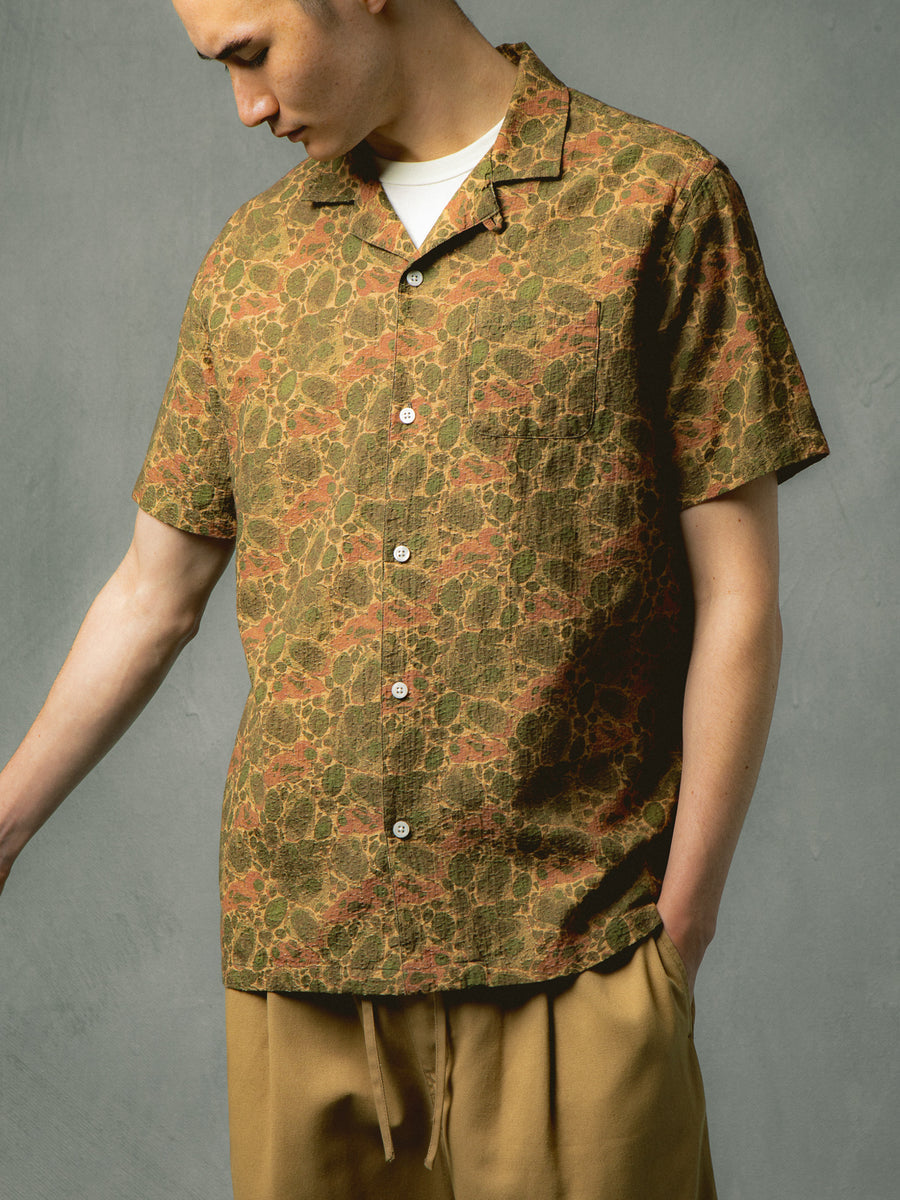 Kestin - Crammond Shirt in Olive Marble Textured Cotton