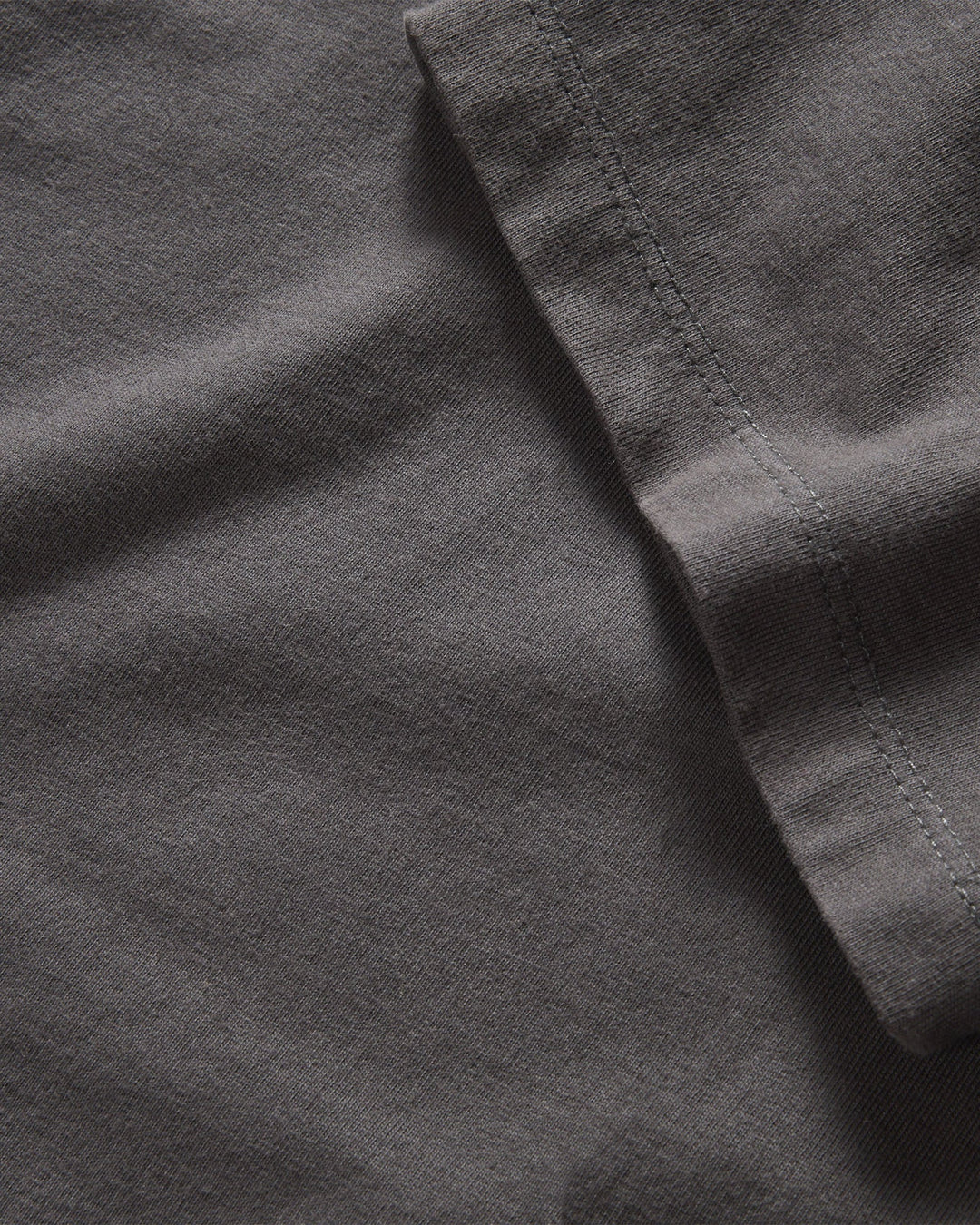 Taylor Stitch - The Organic Cotton Tee in Faded Black