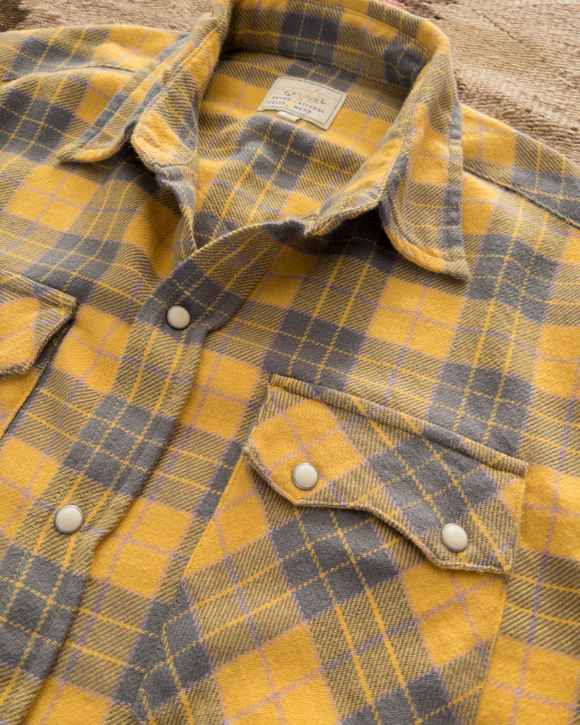 Wythe - Washed Flannel Pearlsnap Shirt - Daybreak