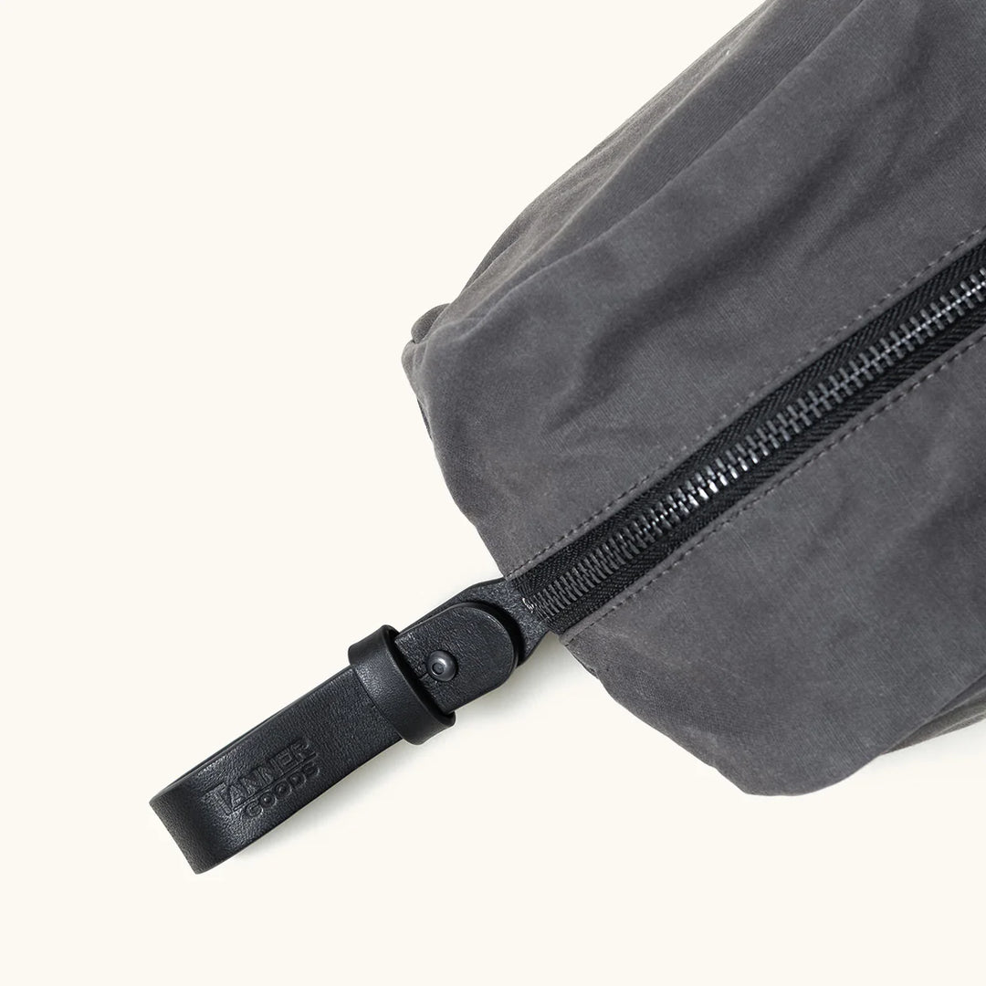 TANNER GOODS Drifter Dopp Kit - Slate Grey (Waxed Canvas)