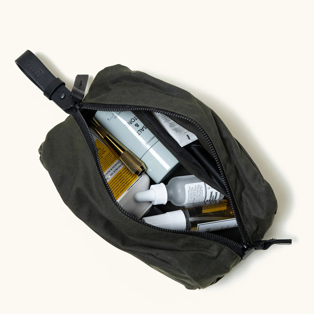 TANNER GOODS Drifter Dopp Kit - Juniper Green (Waxed Canvas)