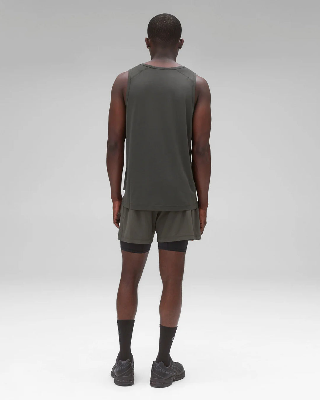 Reigning Champ 4-Way Stretch Nylon Combo Standard Training Short 5" - Carbon