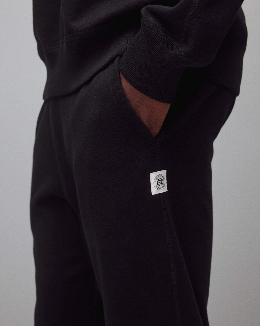 Reigning Champ Midweight Terry Slim Sweatpant - Black