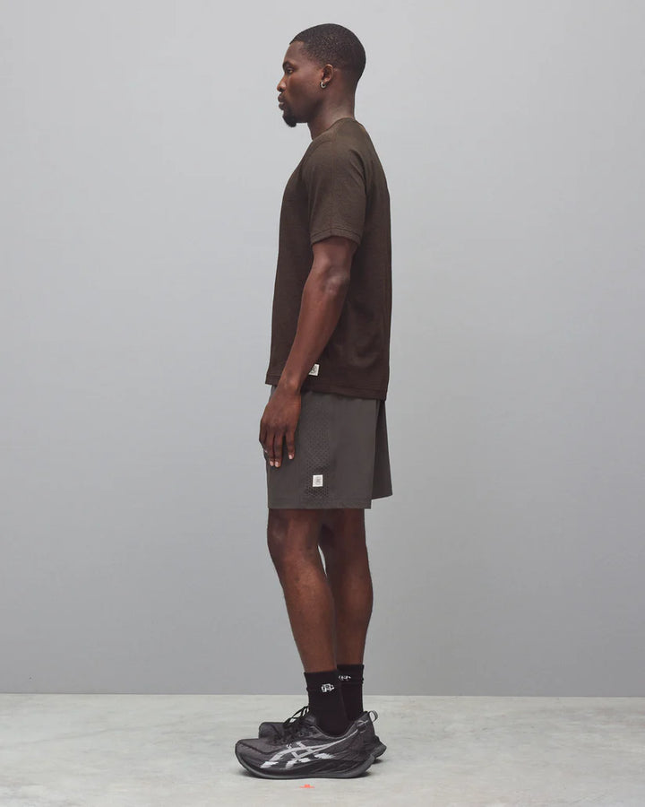 Reigning Champ 4-Way Stretch Nylon Standard Training Short 7” - Carbon