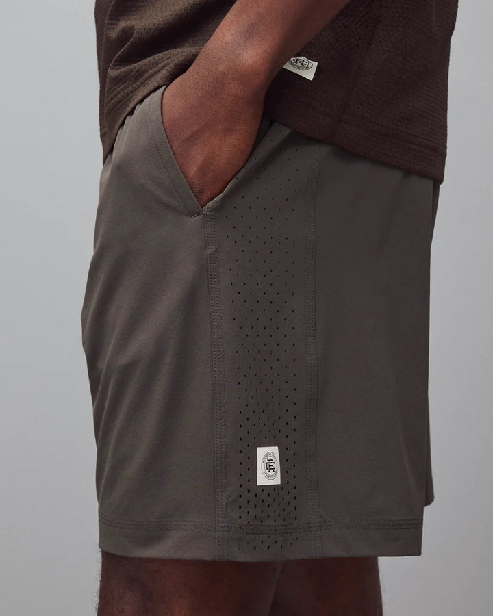 Reigning Champ 4-Way Stretch Nylon Standard Training Short 7” - Carbon