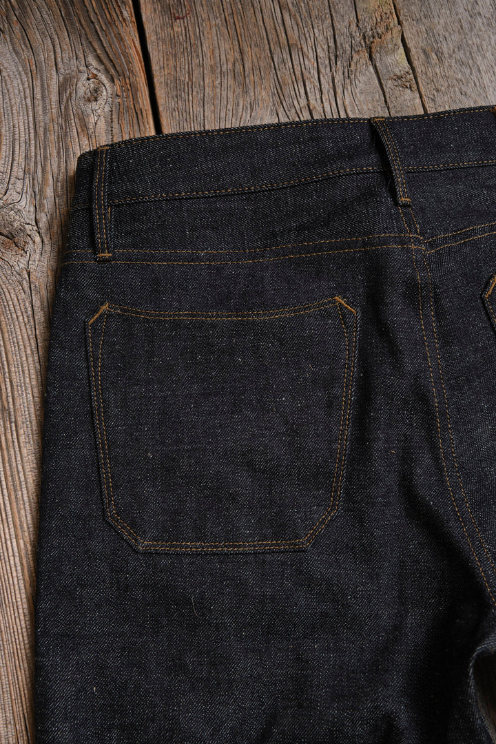 Freenote Cloth Portola Classic Taper 16oz Indigo Denim