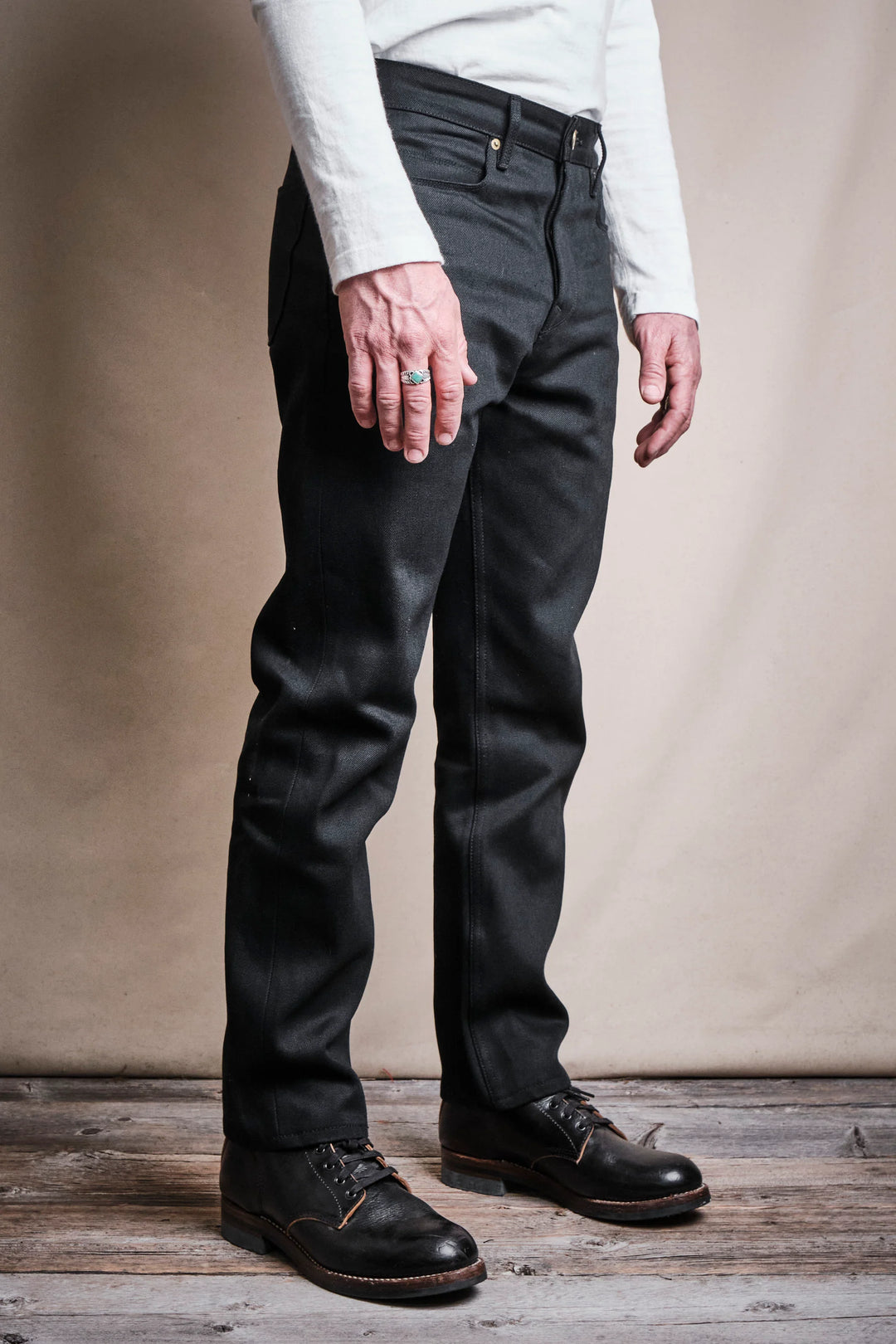 Freenote Cloth Portola Classic Taper 15.75oz Black Denim