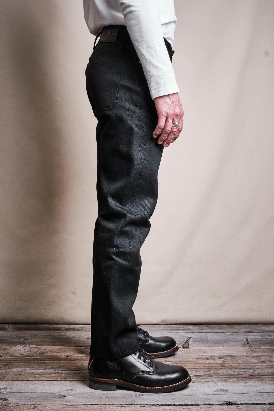 Freenote Cloth Portola Classic Taper 15.75oz Black Denim