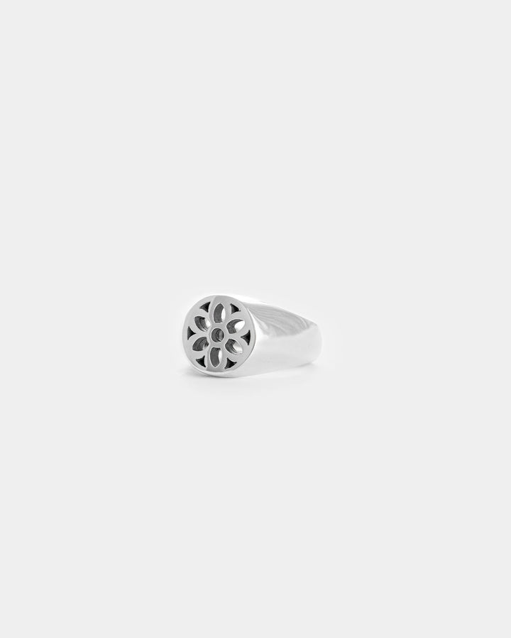 GOOD ART Signet Ring - Rosette