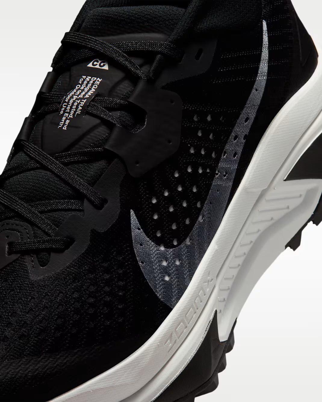 Nike ACG Zegama Men's Trail Running Shoes - Black/Summit White