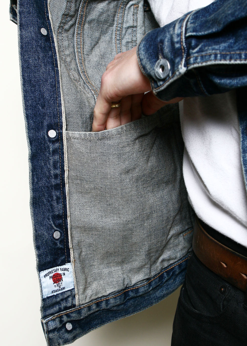 Rogue Territory Cruiser Jacket - Medium Wash