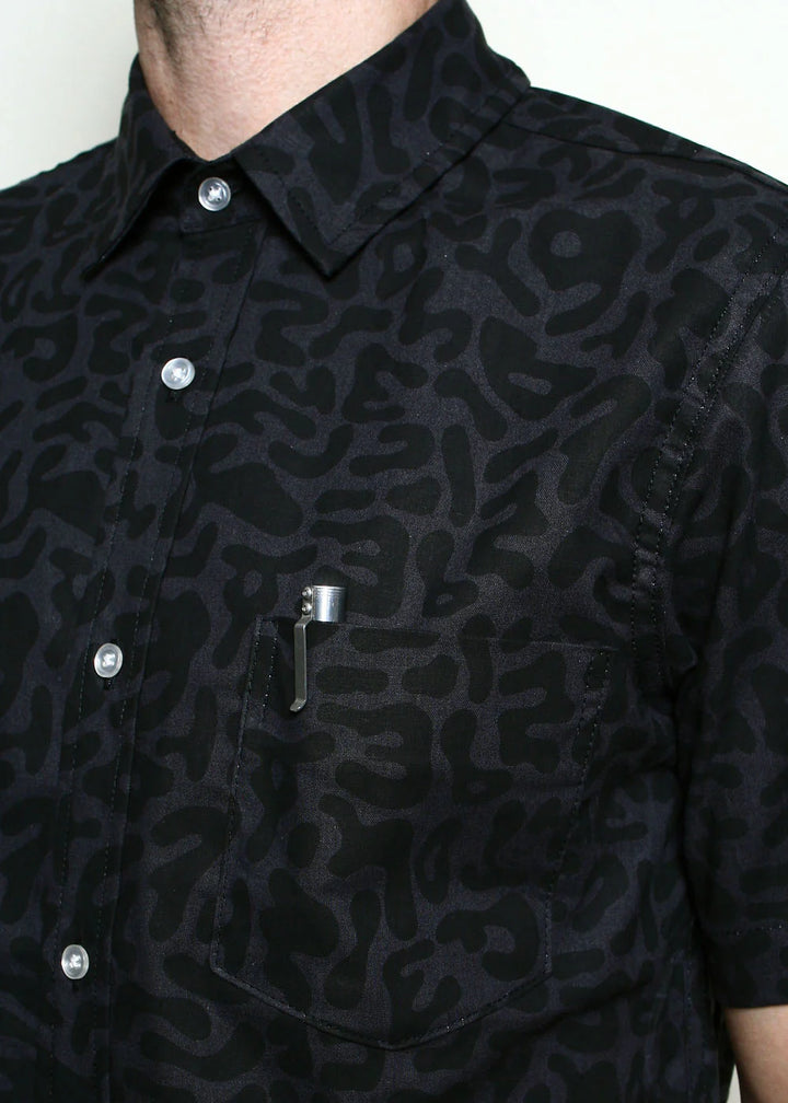 Rogue Territory Short Sleeve Oxford Shirt - Alphabet Camo Grey