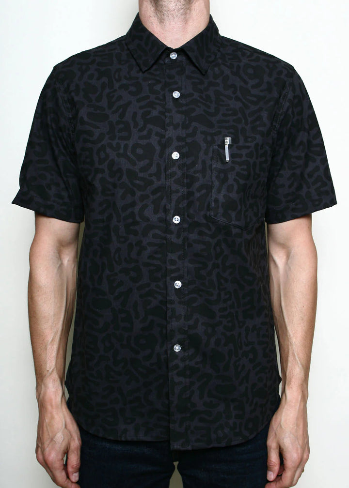 Rogue Territory Short Sleeve Oxford Shirt - Alphabet Camo Grey