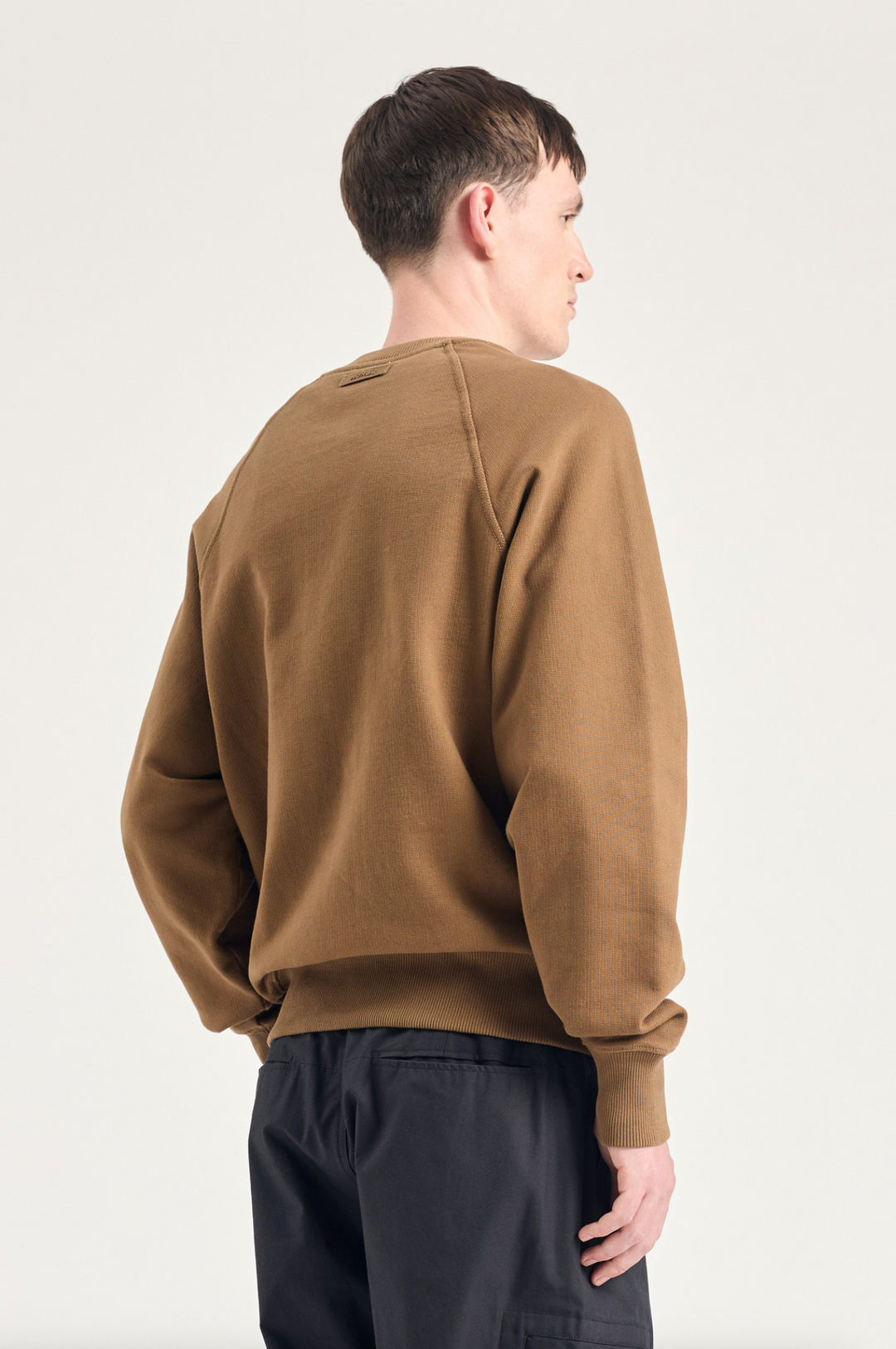 Norse Projects Tyr Relaxed Organic Loopback Raglan Crew - Oak