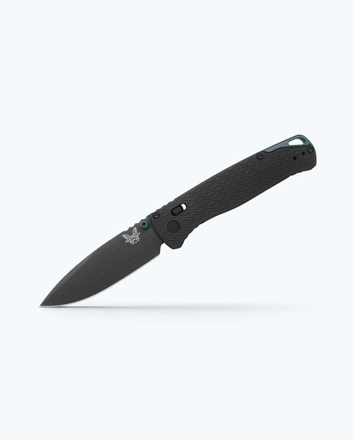 Benchmade Bugout - Black Aluminum Drop-point