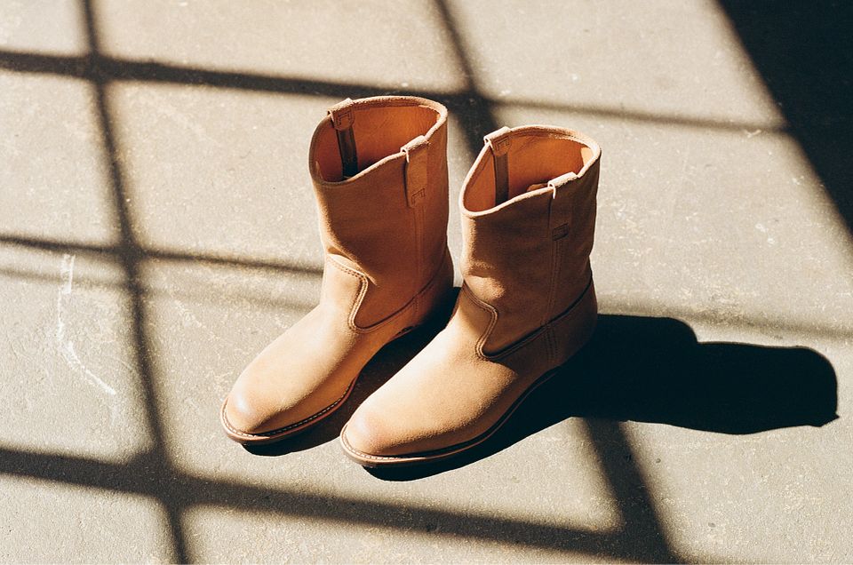 Red Wing Heritage Pecos in Hawthorne Muleskinner Leather - Style
